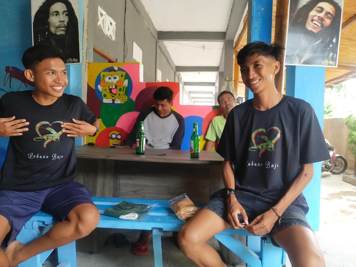 Komodoku One Love Homestay And Tour Labuan Bajo Esterno foto
