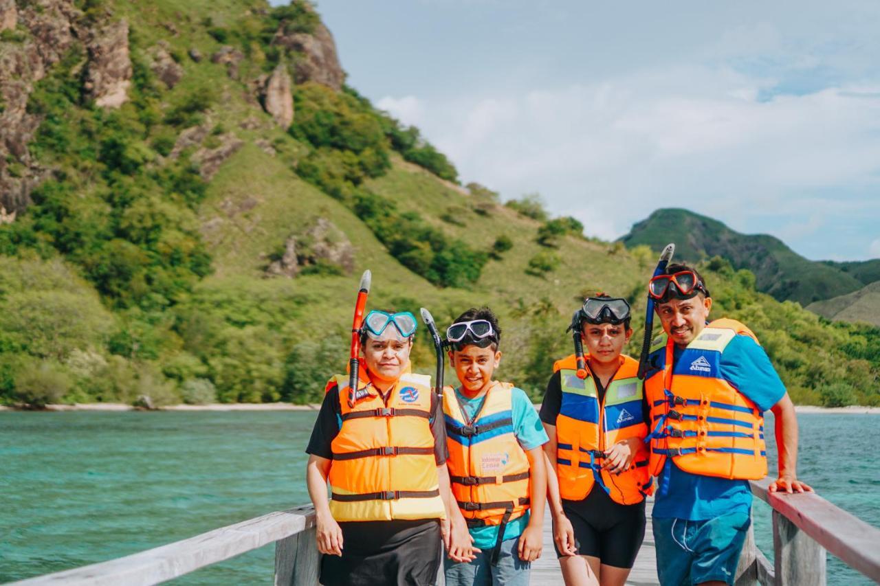 Komodoku One Love Homestay And Tour Labuan Bajo Esterno foto