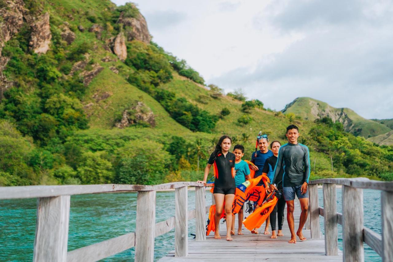 Komodoku One Love Homestay And Tour Labuan Bajo Esterno foto